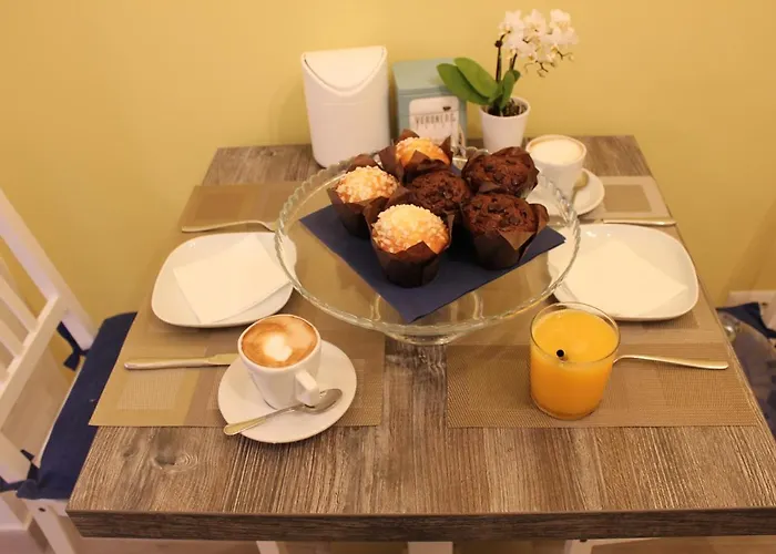 S.anna Bed & Breakfast *